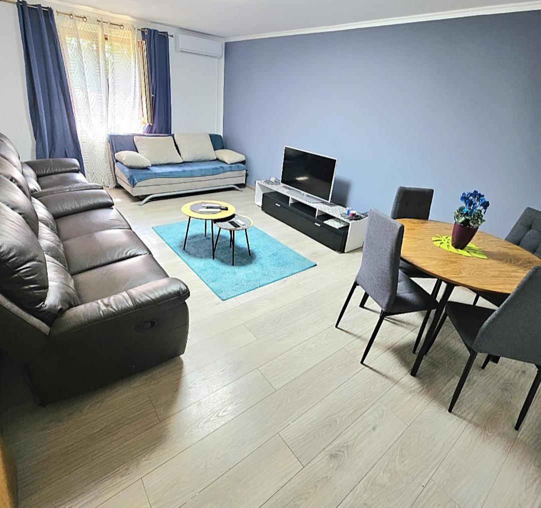 Apartment Miska & Studio Roki Dračevac Exteriör bild